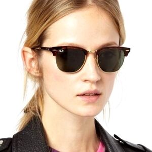 LIKE NEW RayBan Clubmaster Green G15 Lens RB3016 Sunglasses